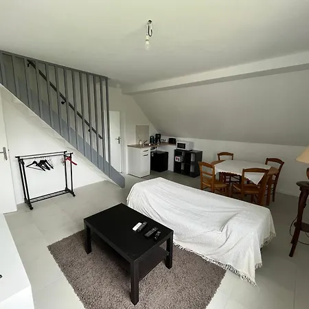 4 Couchages Possibilite 6 Garancieres